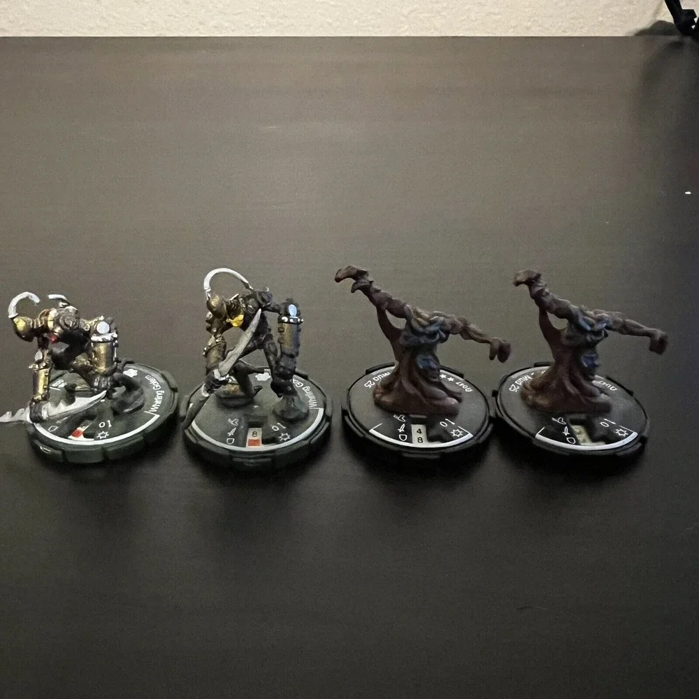Mage Knight Goblin Runner Dwarven Golem Mud Lot of 11 D&D Pathfinder RPG 2003‎